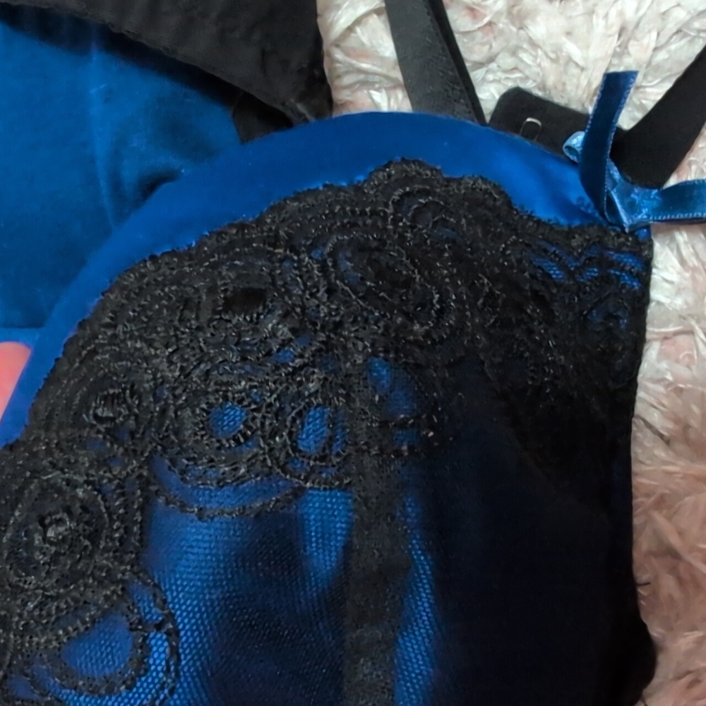 Curvy Kate Vintage Bra 28F Embroidery And Blue Satin - Picture 2 of 4